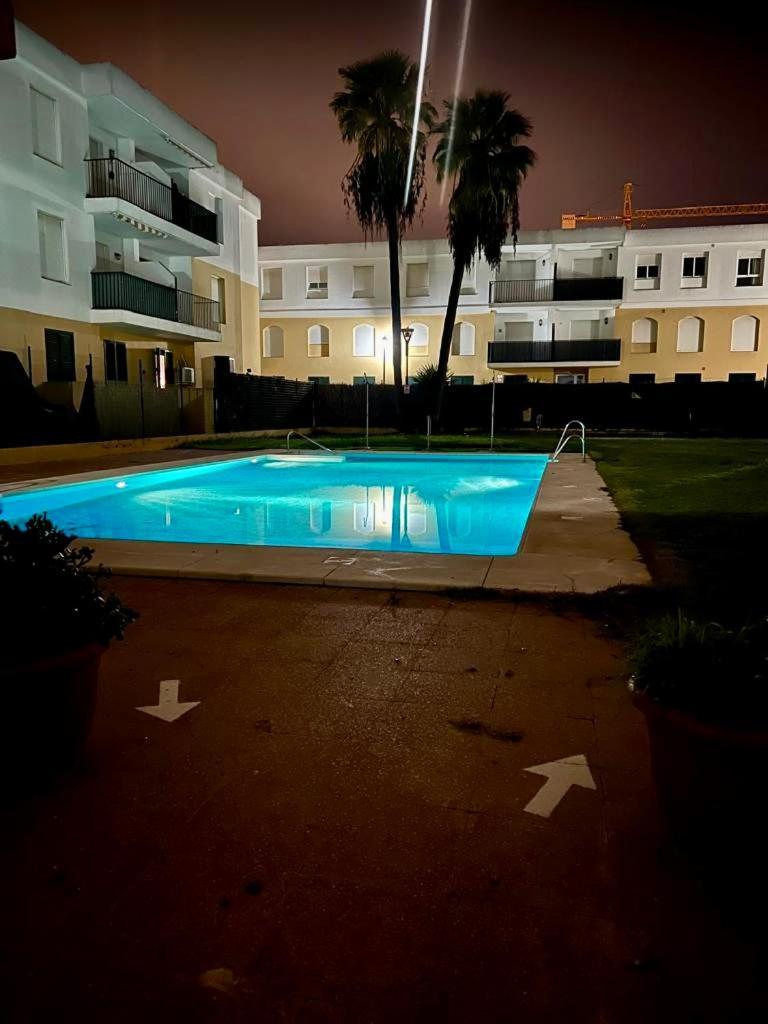 La Bodega Del Mar - Luminoso Y Centrico Apto Con Piscina En Verano Y Parking El Puerto de Santa María Esterno foto